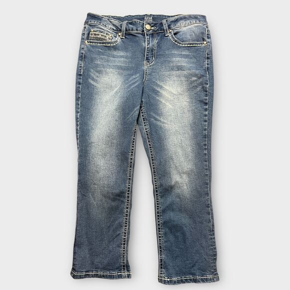 A.N.A A New Approach Cropped Jeans Women's Size 10 Blue Mid Rise Embellished - Picture 2 of 12